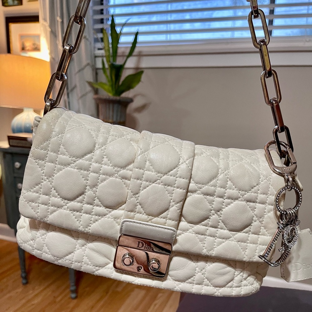 Dior Cream Leather Cannage Miss Dior New Lock Bag - Picture 14 of 16